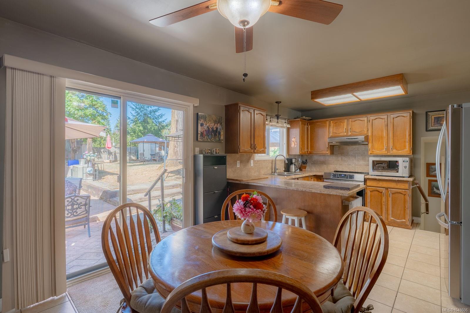 1855 Sandra Pl — listing photo 12 of 43