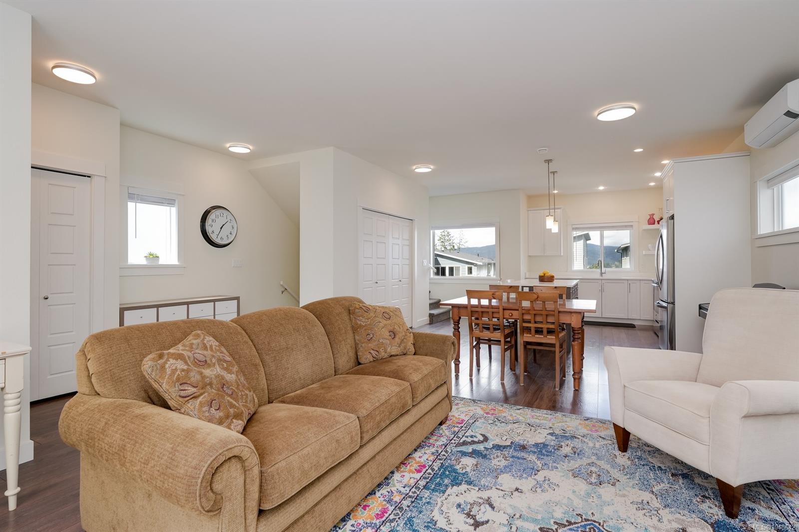3492 Myles Mansell Rd — listing photo 8 of 36
