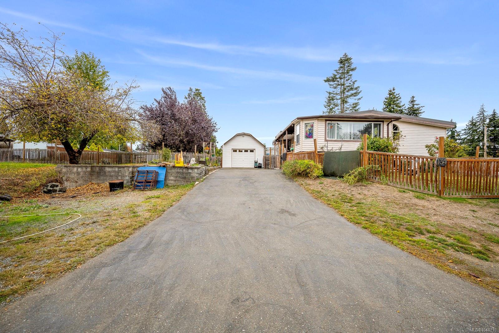 134 Surfside Dr — listing photo 5 of 67