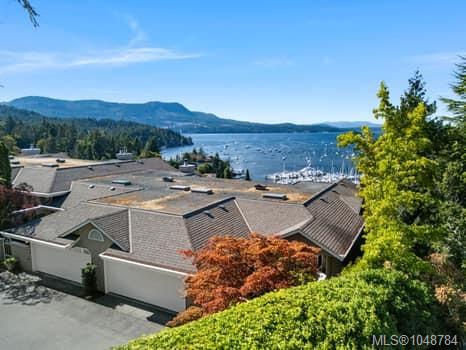 108-6880 Wallace Dr — listing photo 5 of 43