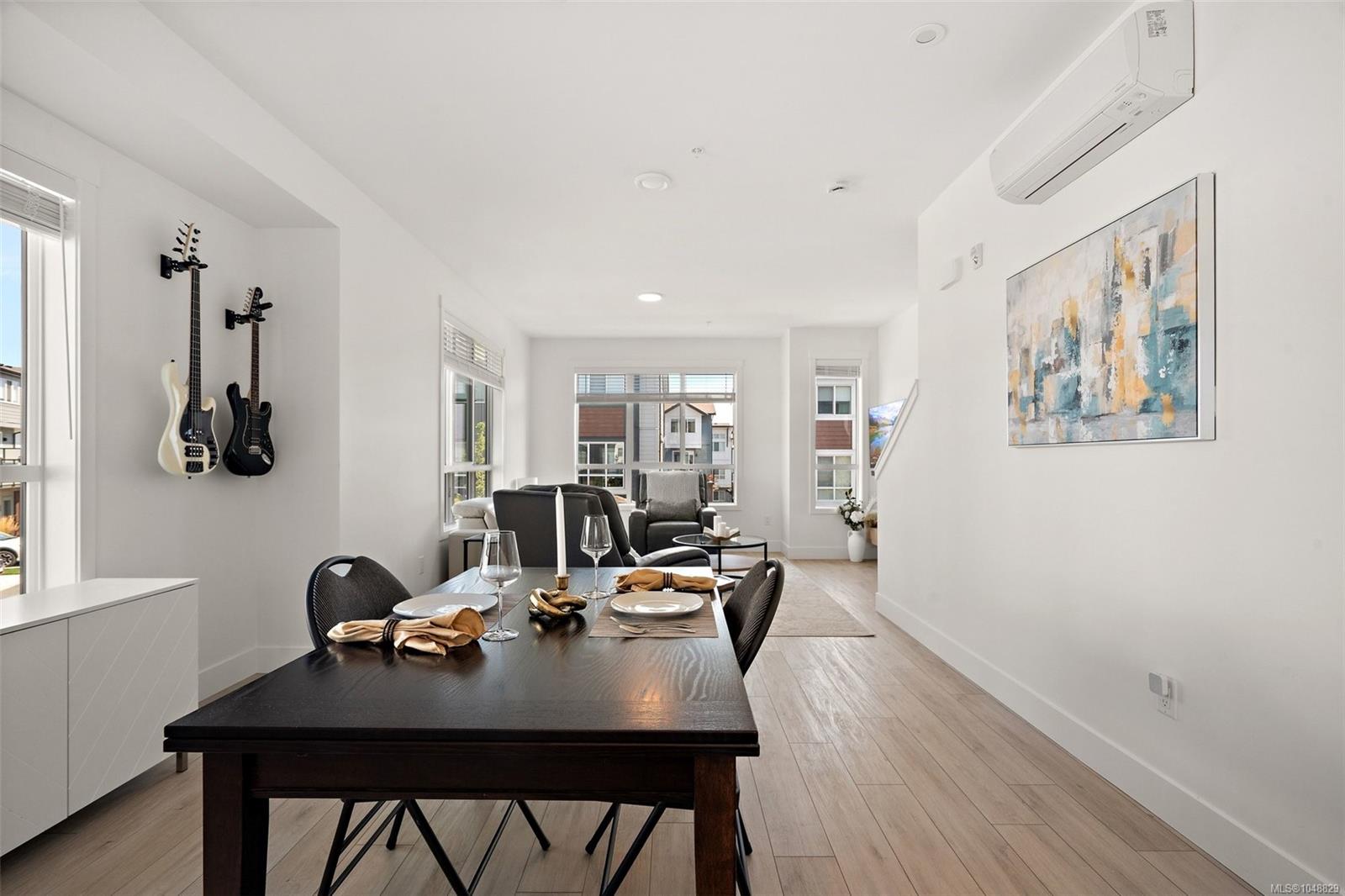 12-368 Tradewinds Ave — listing photo 11 of 32