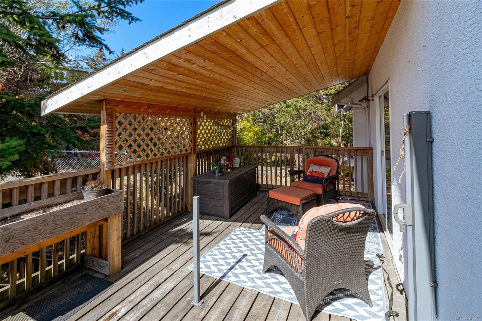 2486 Skedans Rd — listing photo 13 of 46