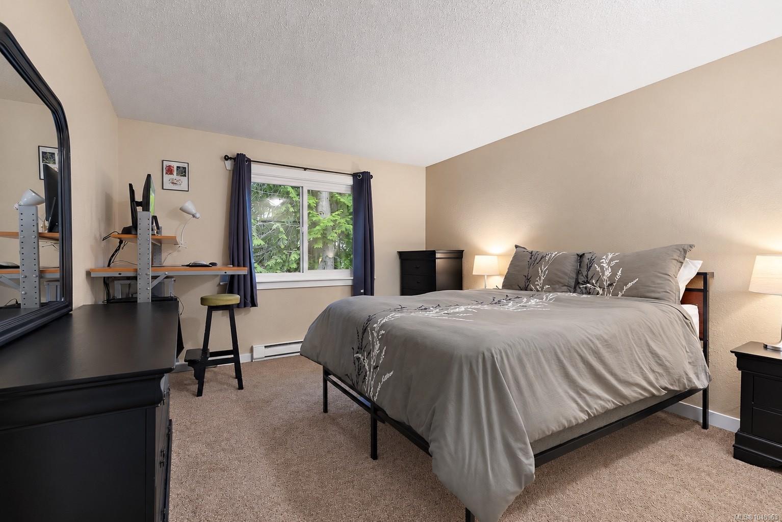 216-3235 Quadra St — listing photo 13 of 28