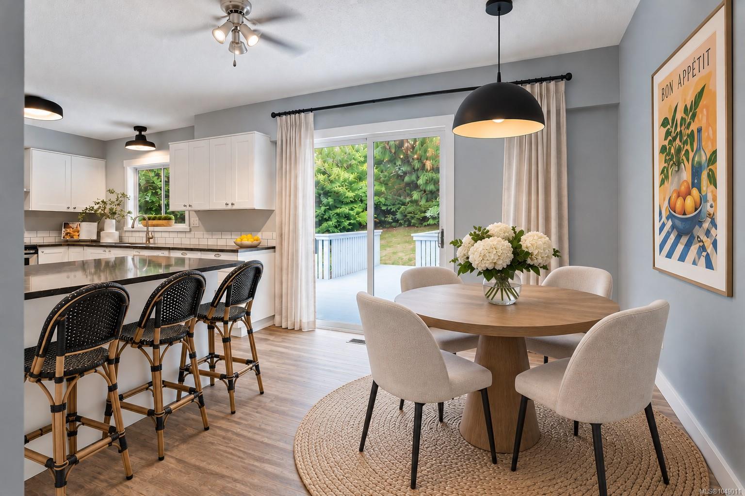 3272 Haida Dr — listing photo 10 of 44