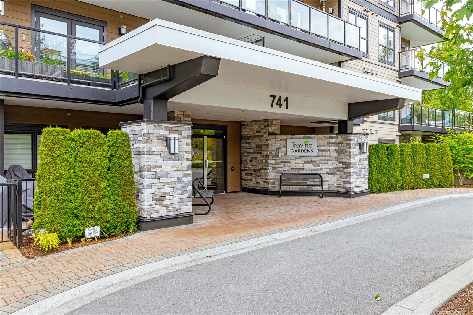109-741 Travino Lane — listing photo 5 of 57