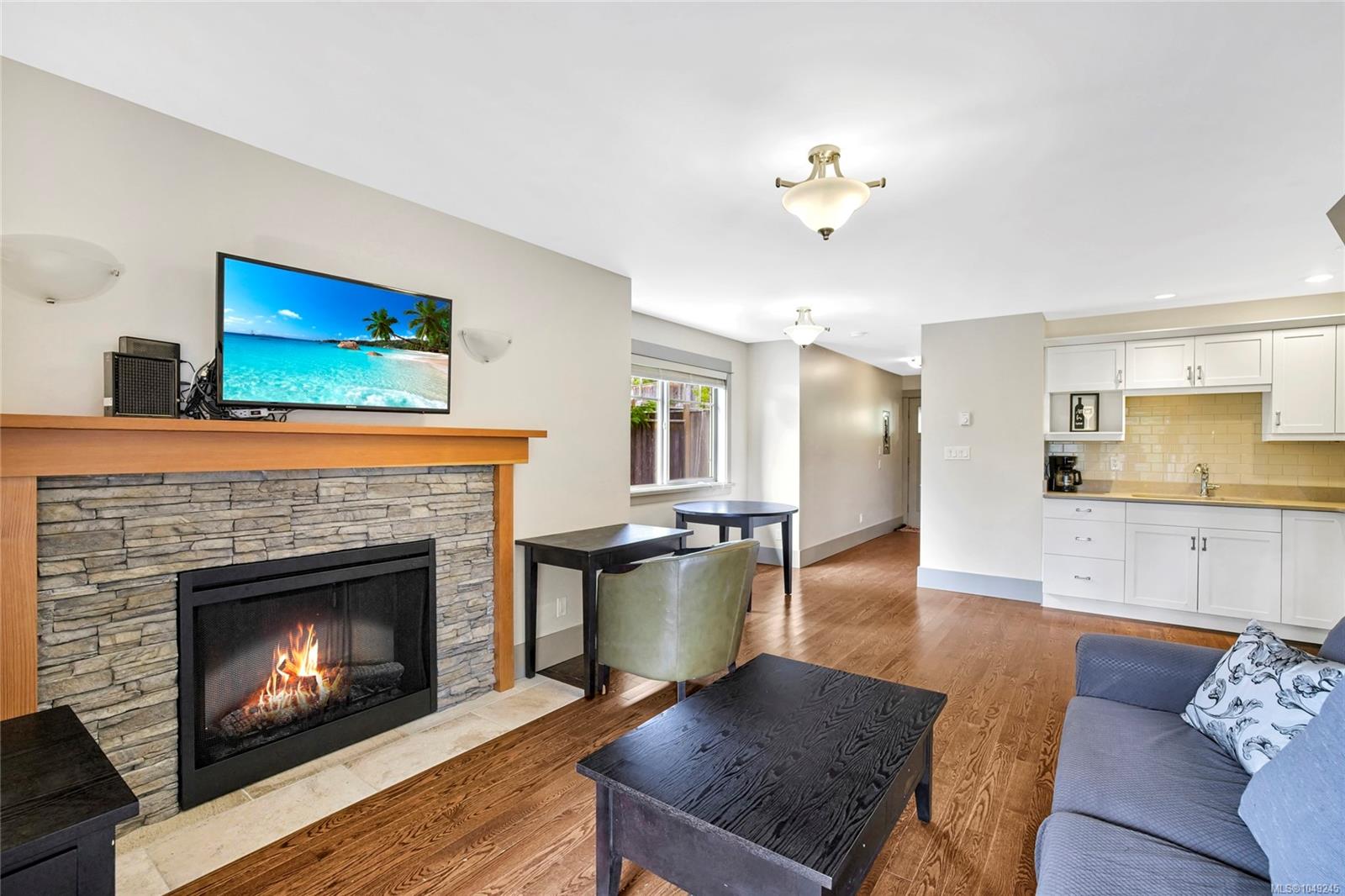 2-315 Robinson Rd — listing photo 6 of 27