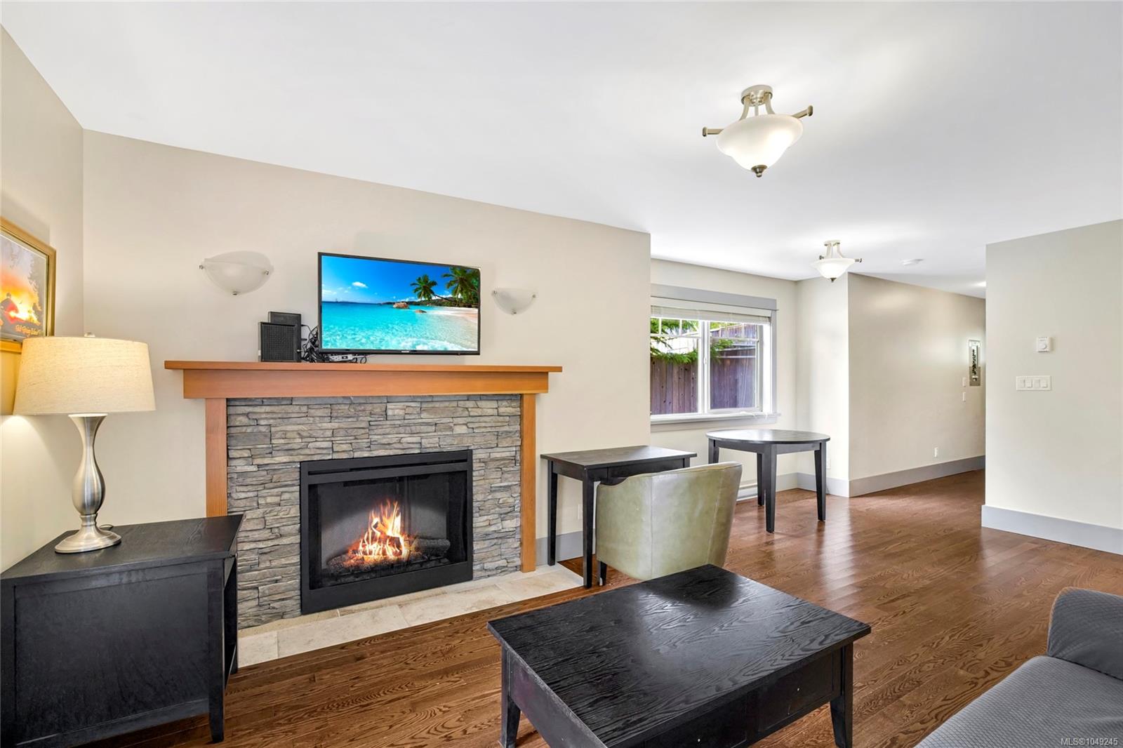 2-315 Robinson Rd — listing photo 9 of 27