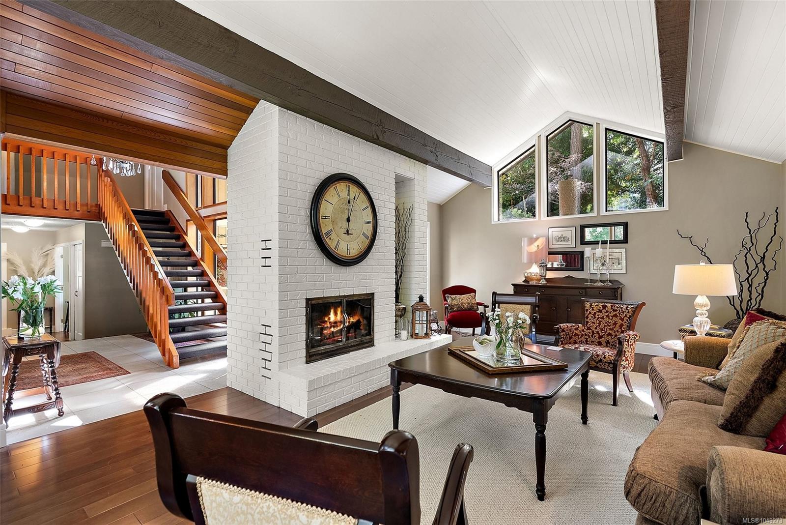 10936 Boas Rd — listing photo 9 of 35
