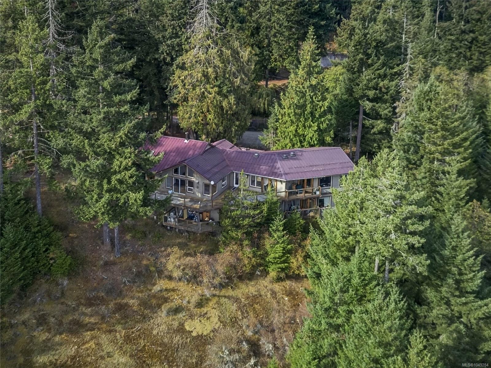 360 Wright Rd — listing photo 2 of 72