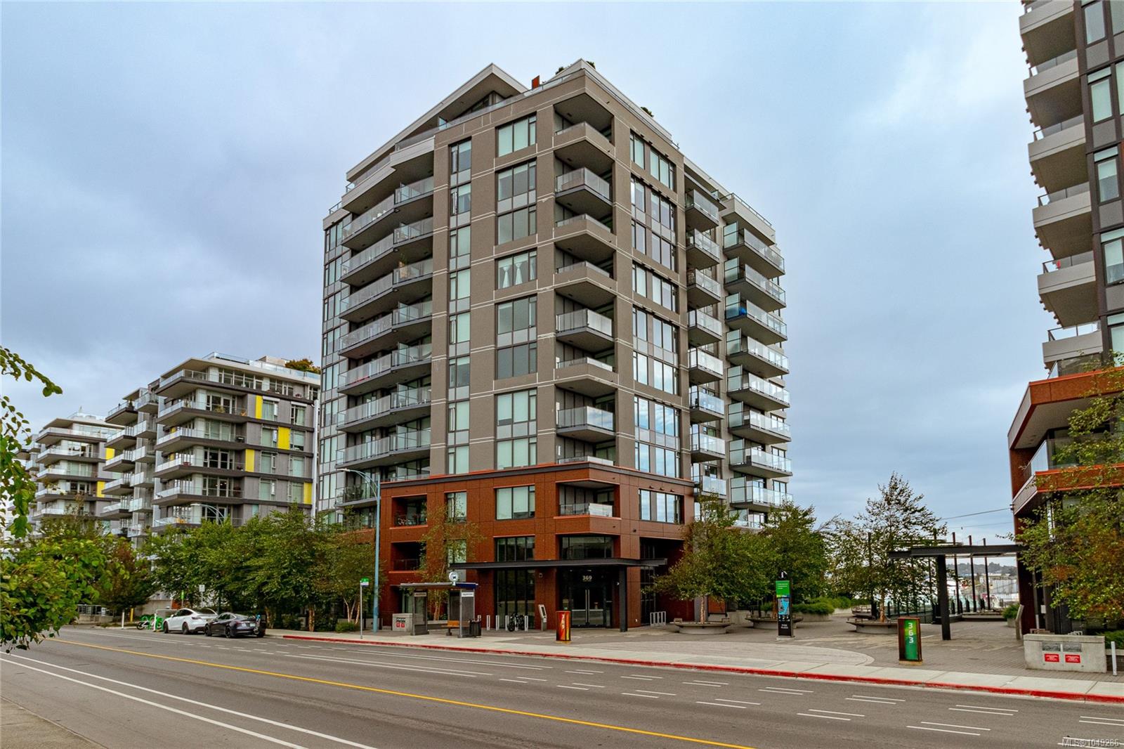 369 Tyee Rd, Victoria