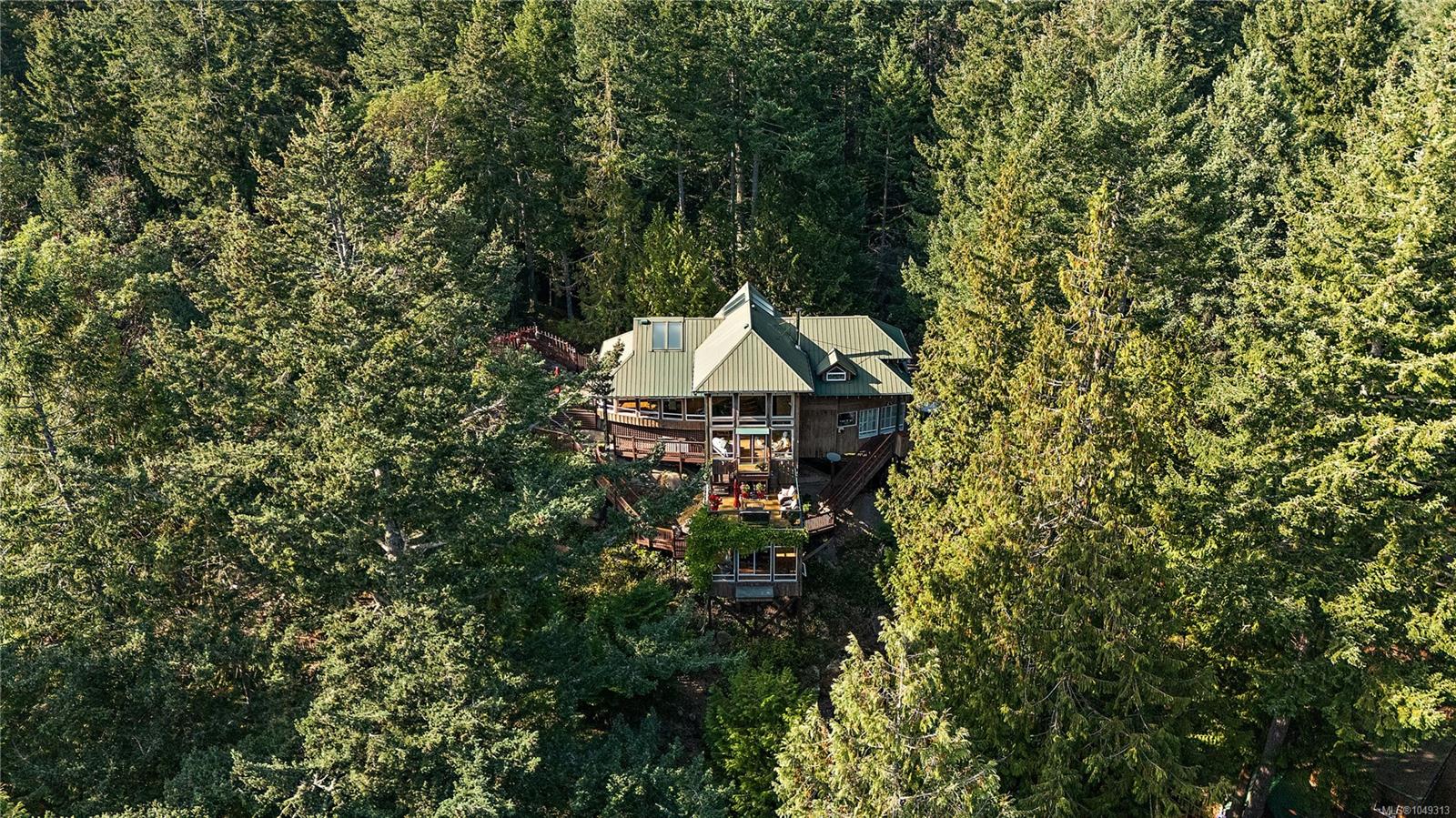 486 Bluff Way — listing photo 3 of 46