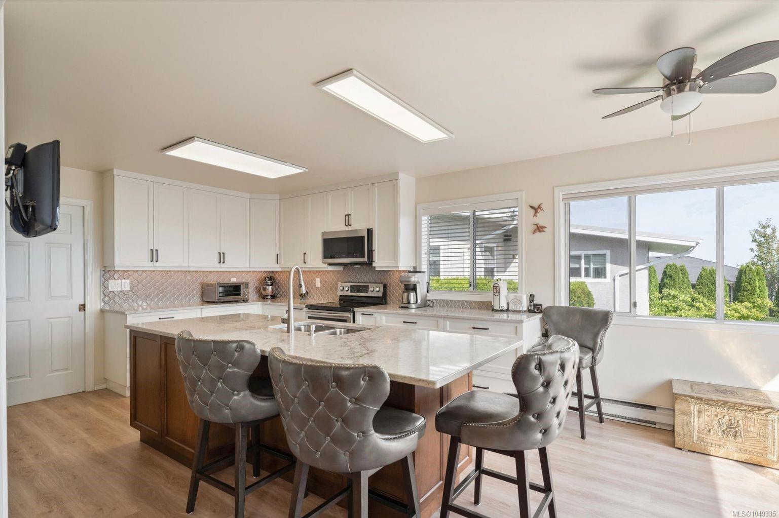 6508 Bella Vista Dr — listing photo 13 of 49