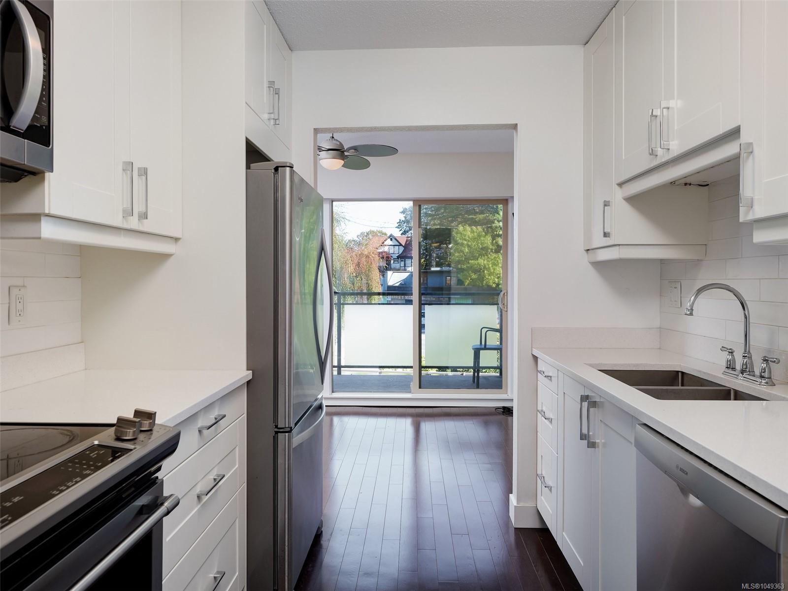 206-1545 Pandora Ave — listing photo 8 of 18