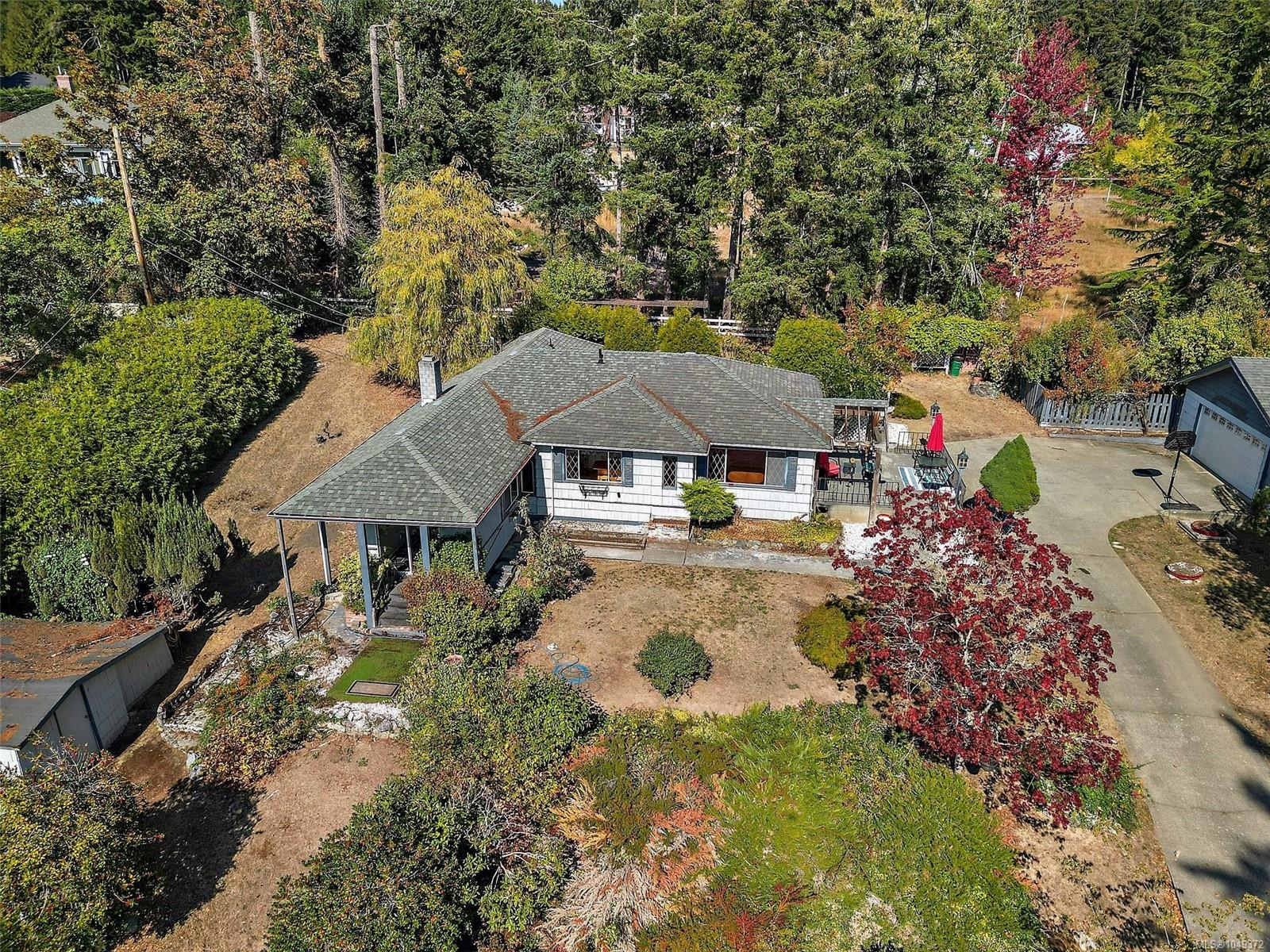 675 Kilmalu Rd photo 4