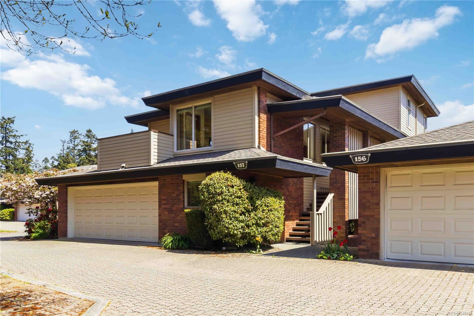 157-2345 Cedar Hill Cross Rd — listing photo 3 of 72