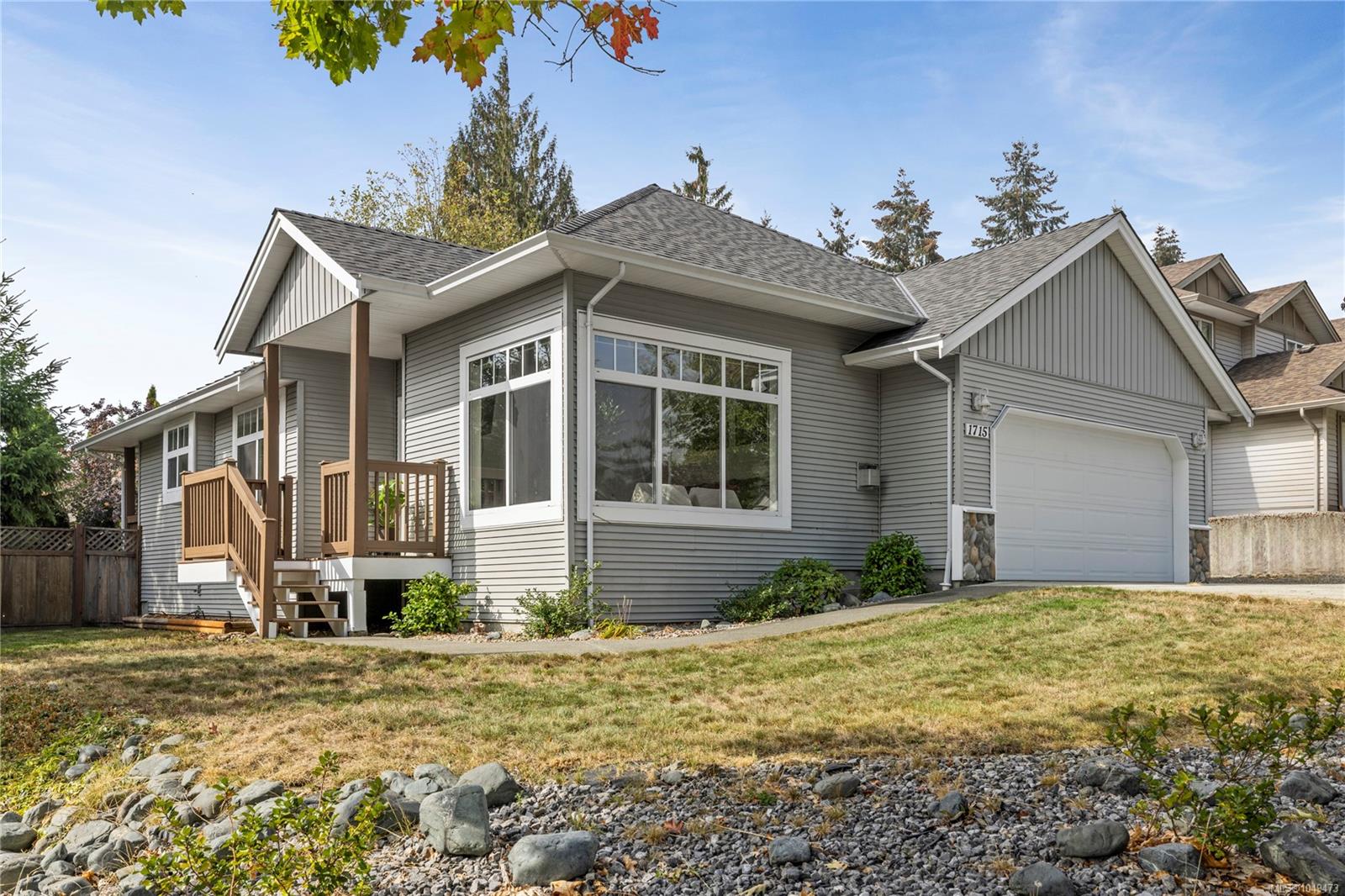 1715 Country Hills Dr, Nanaimo