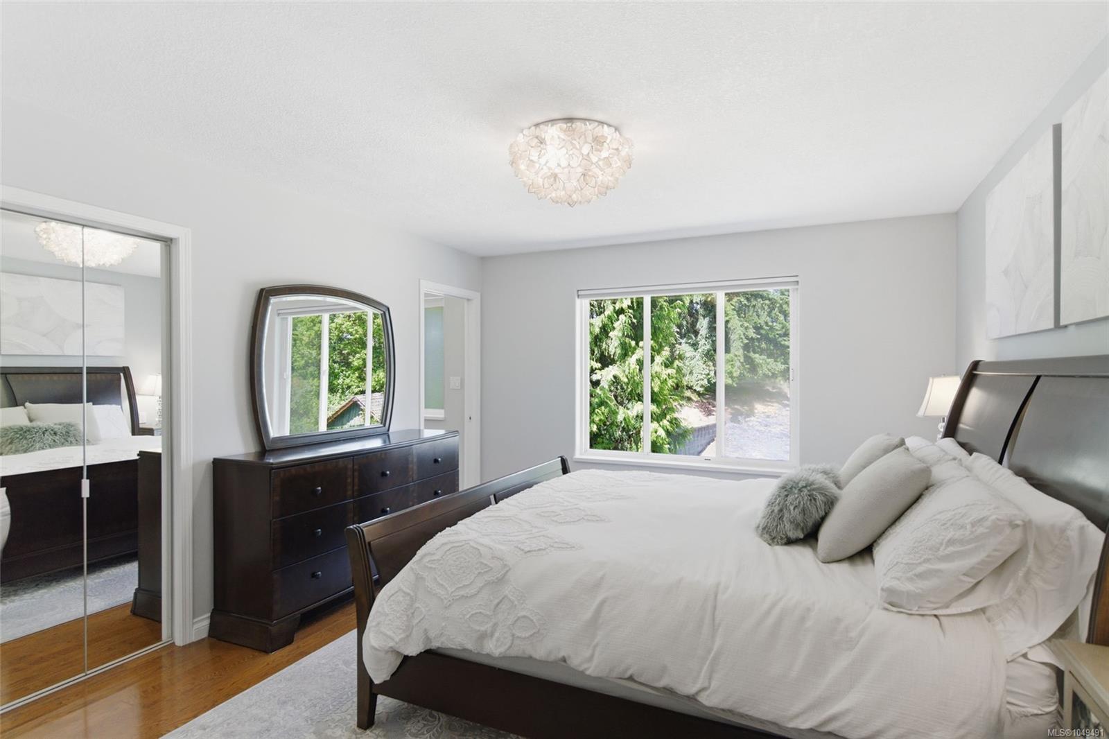 1608 Marina Way photo 6