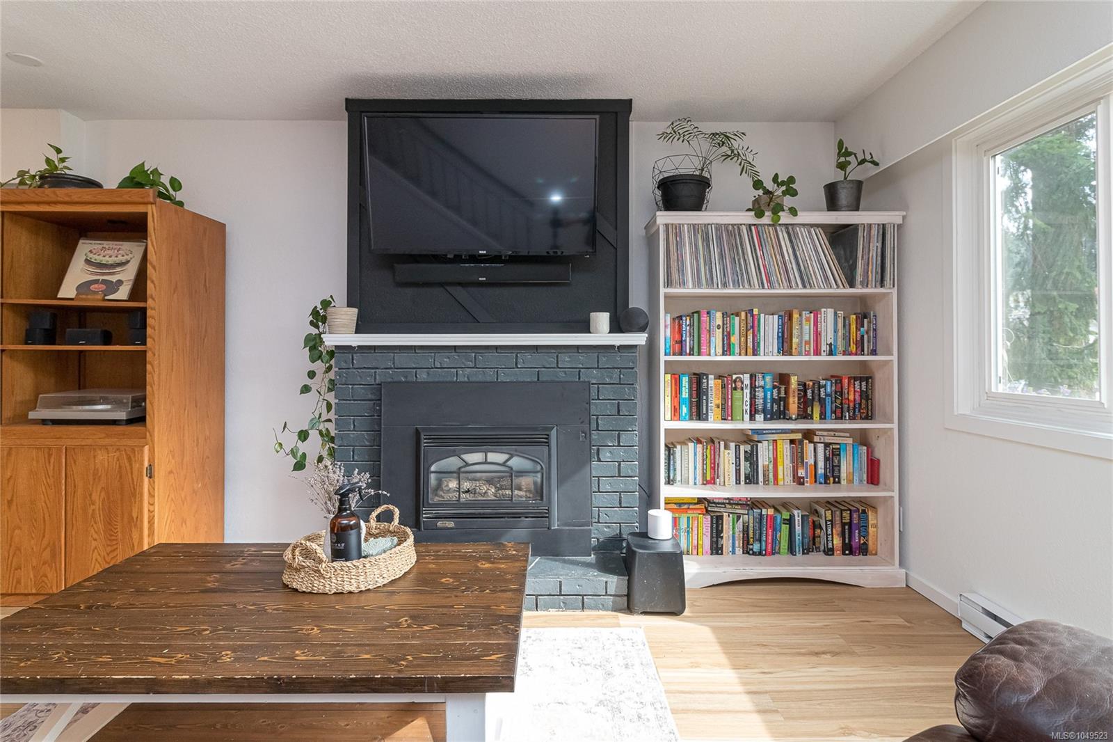 A-416 GAMBLE Pl — listing photo 8 of 27
