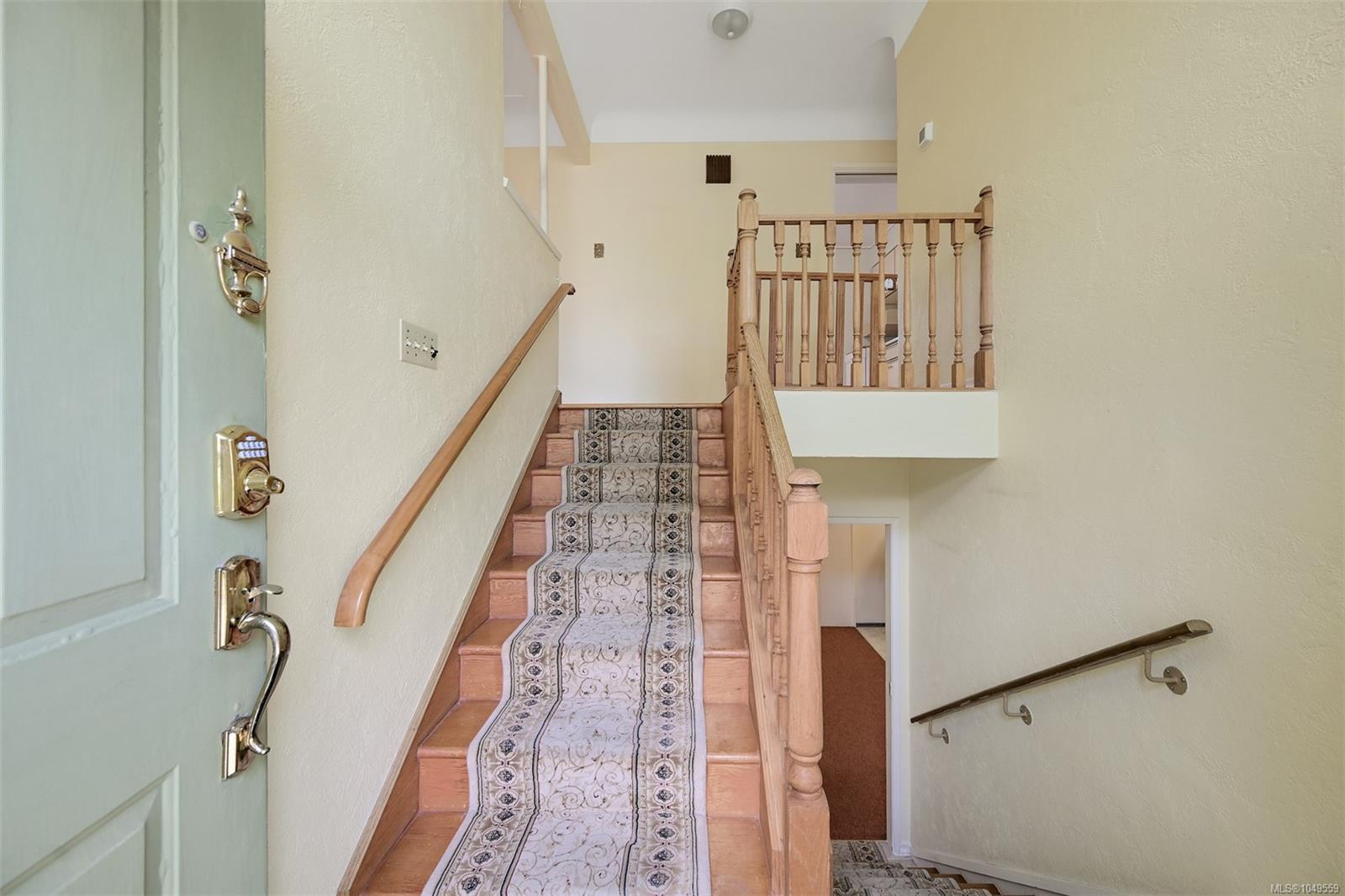 1189 Highrock Pl — listing photo 5 of 56