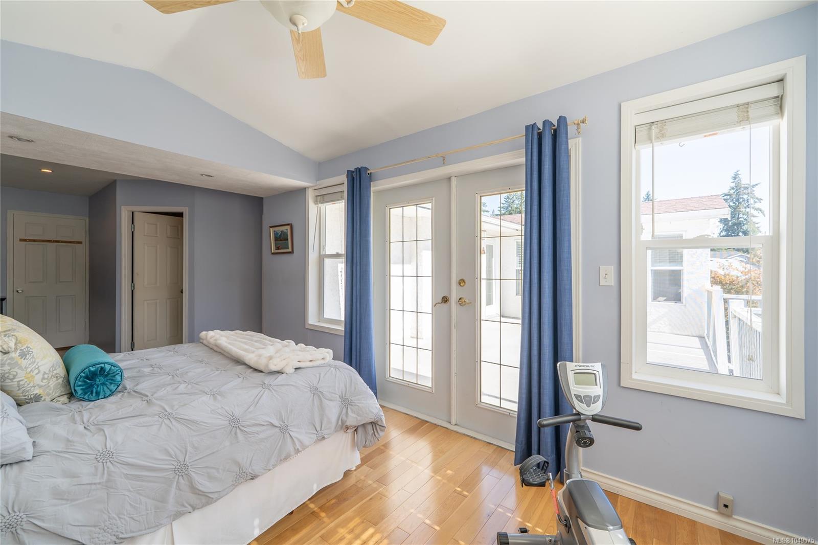 3057 Shoreview Dr — listing photo 12 of 29