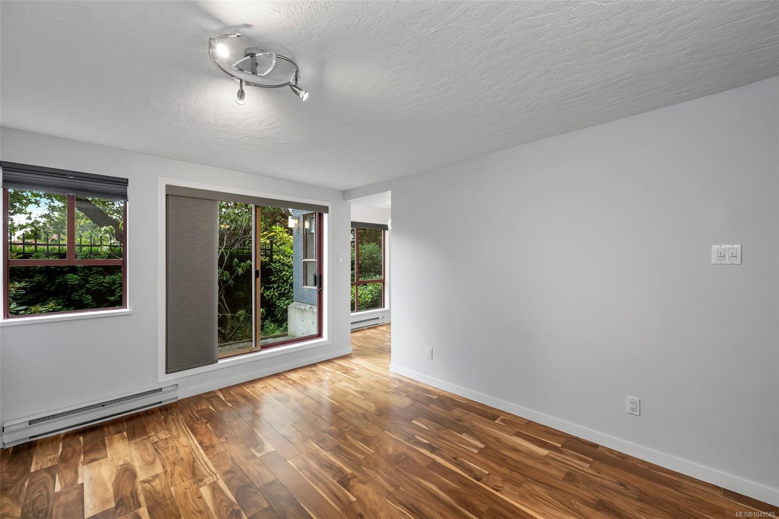106-520 Dunedin St — listing photo 7 of 52