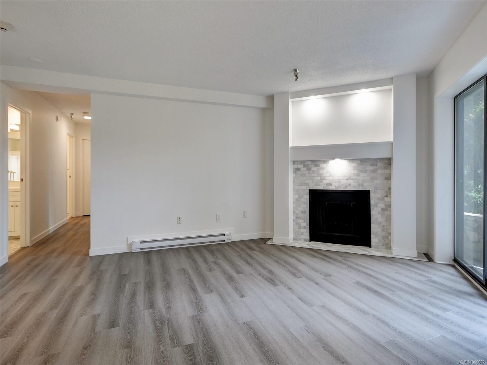 205-75 Gorge Rd — listing photo 5 of 26