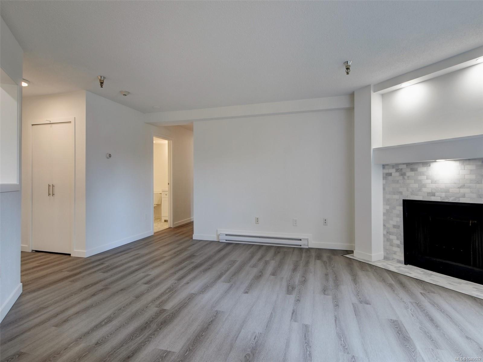 205-75 Gorge Rd — listing photo 6 of 26