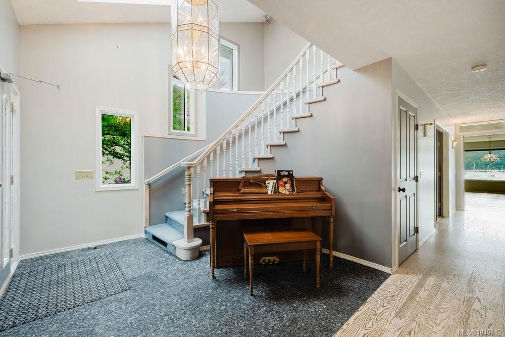 7014 Brentwood Dr — listing photo 14 of 77