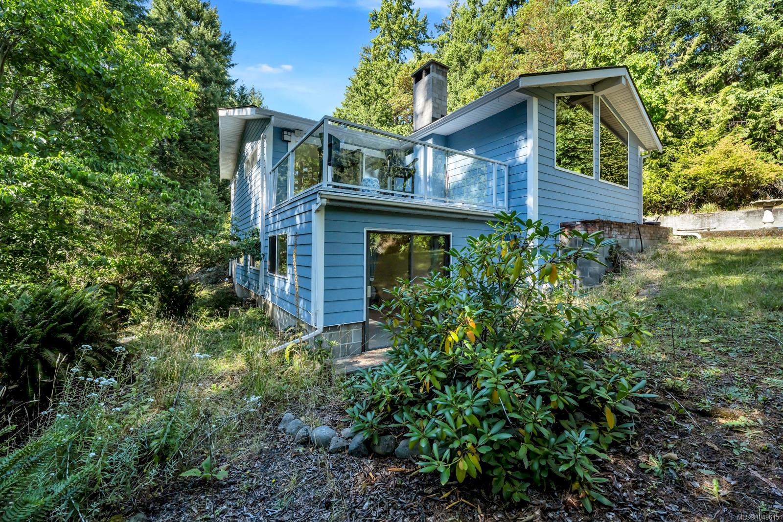836 Walfred Rd — listing photo 13 of 43