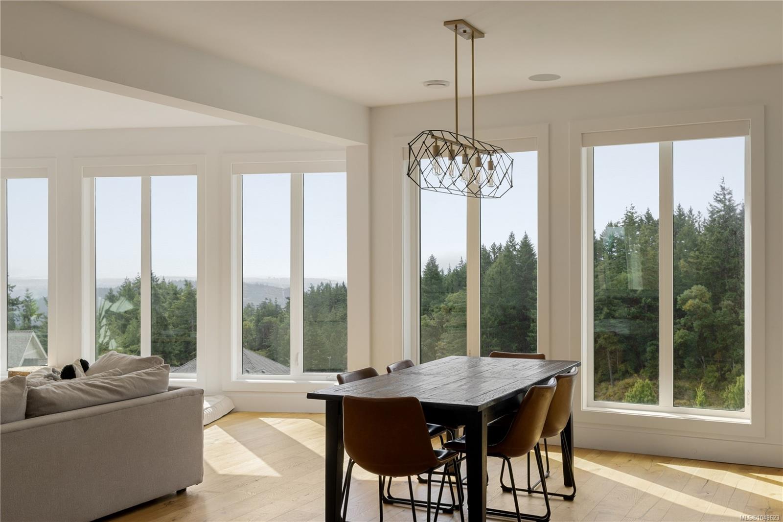 1149 Spirit Crt — listing photo 9 of 38