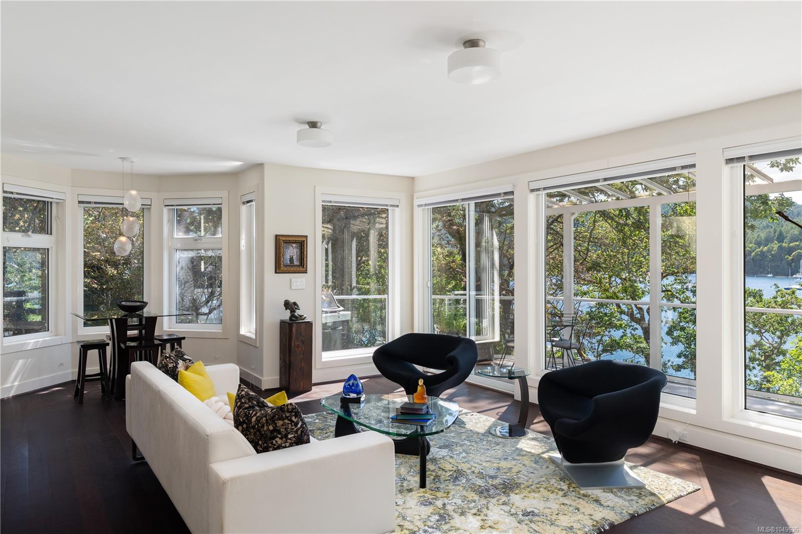 7090 Brentwood Dr — listing photo 12 of 51