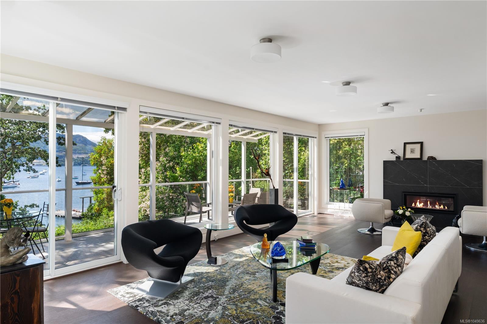 7090 Brentwood Dr — listing photo 6 of 51