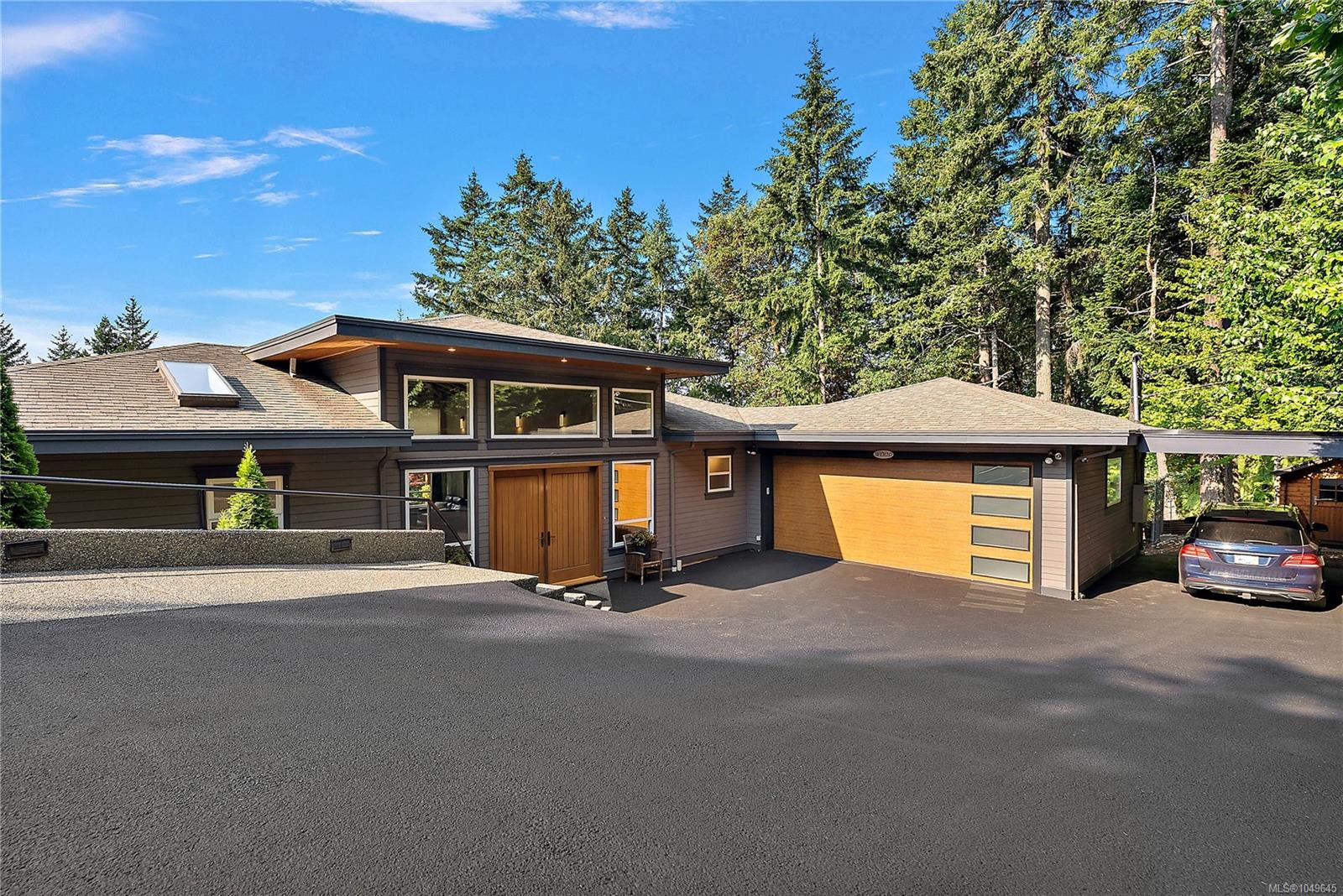 1205 Hillgrove Rd — listing photo 7 of 45