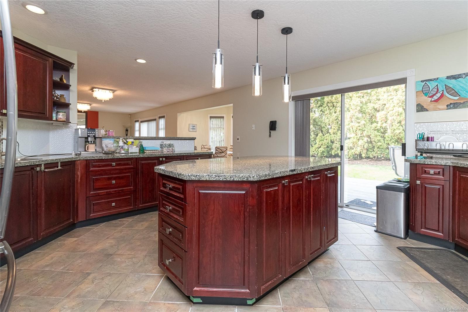 812 Dalewood Lane — listing photo 14 of 31