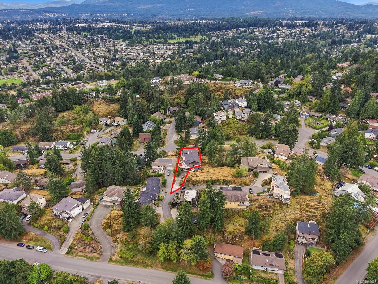 3146 Robin Hood Dr, Nanaimo