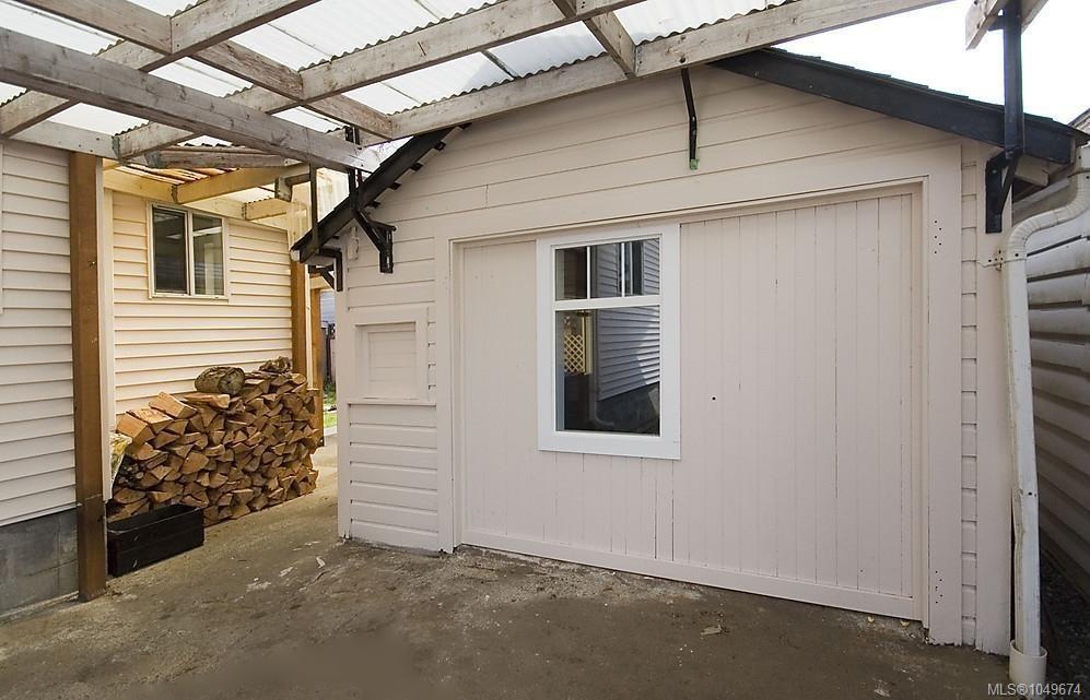 2043 Milton St — listing photo 4 of 4