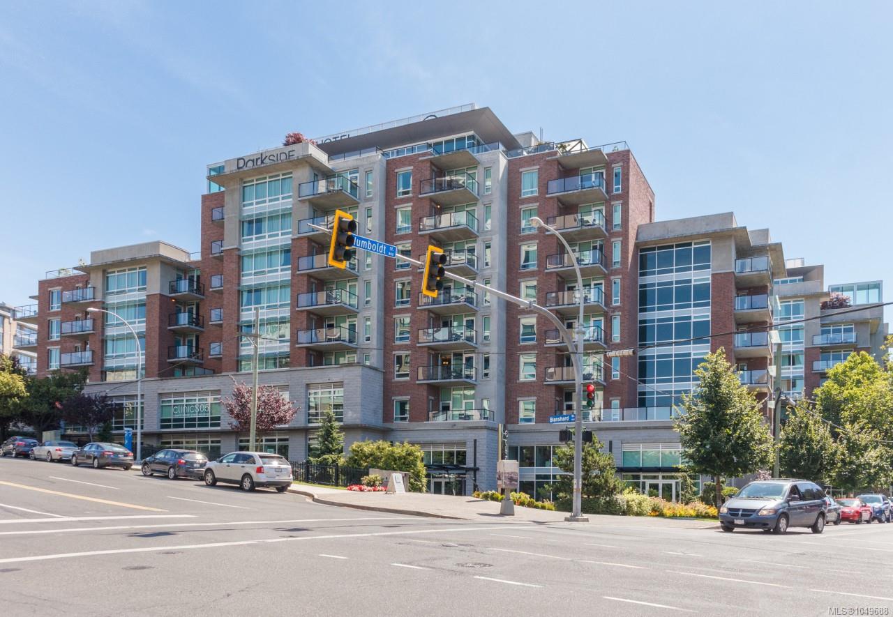 A203 (AUG)-810 Humboldt St — listing photo 3 of 25