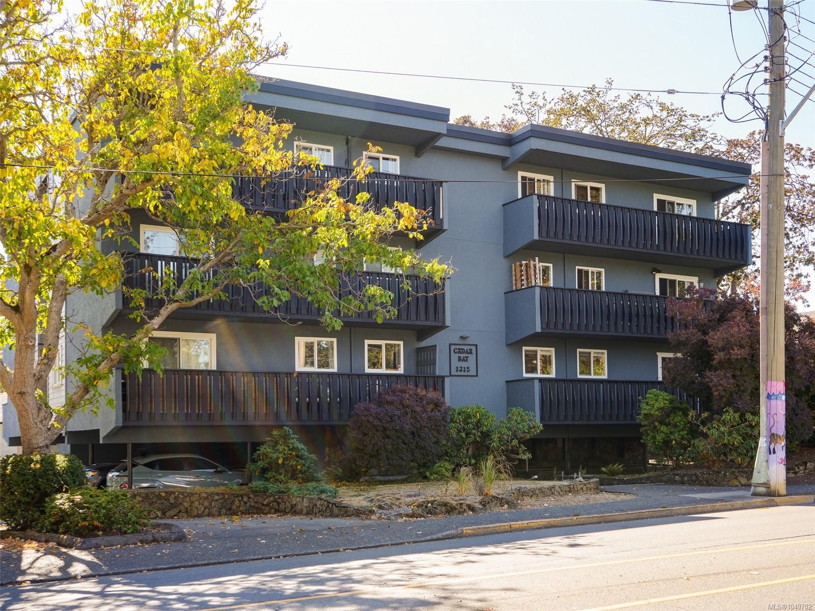 1215 Bay St, Victoria