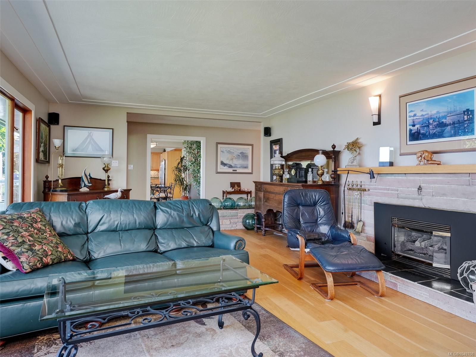 1809 Pritchard Rd — listing photo 9 of 65