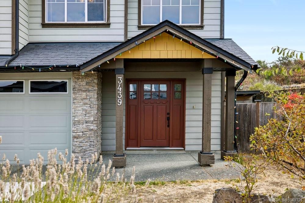 3439 Mary Anne Cres — listing photo 6 of 46