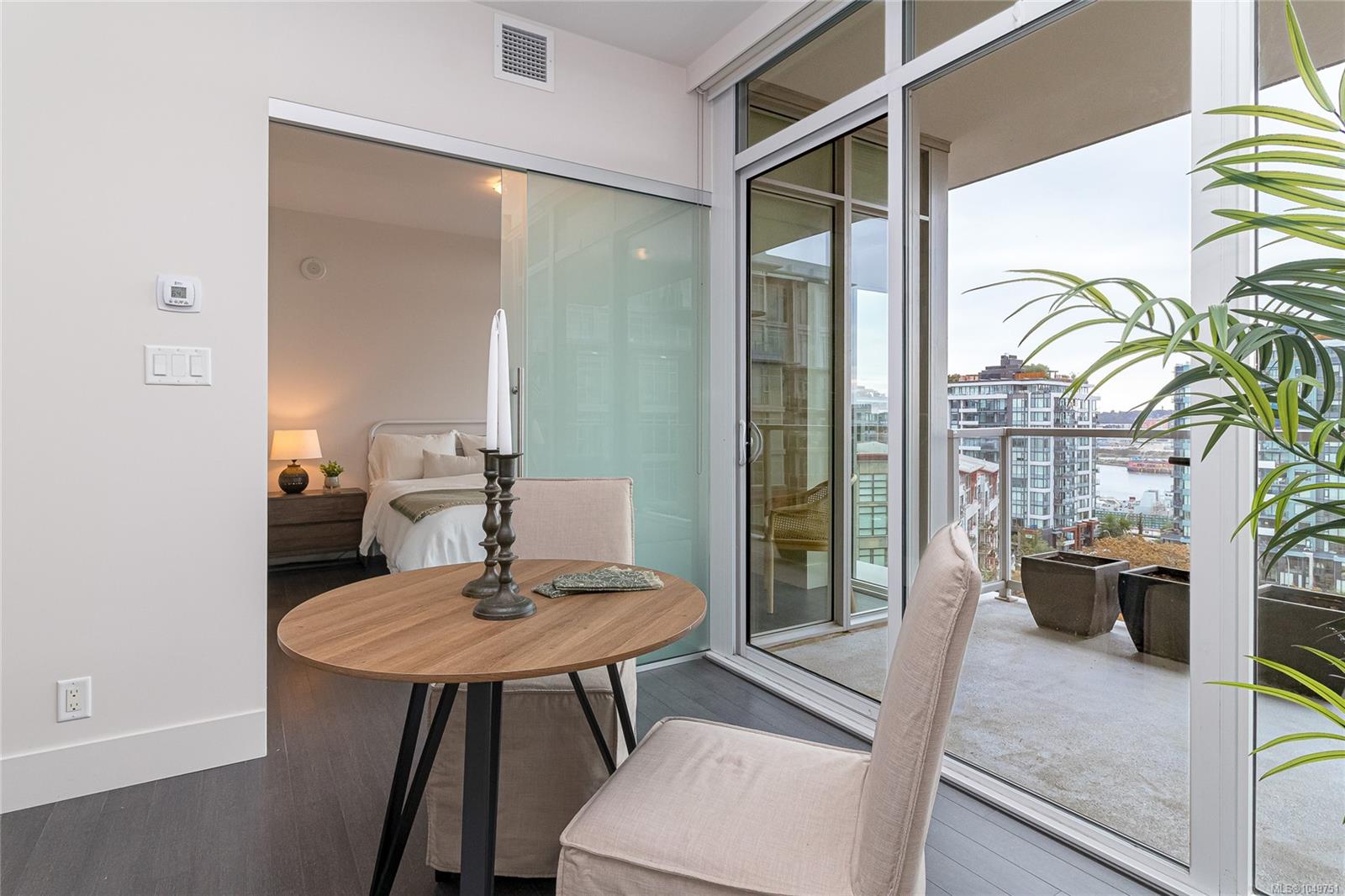 809-83 Saghalie Rd — listing photo 13 of 31