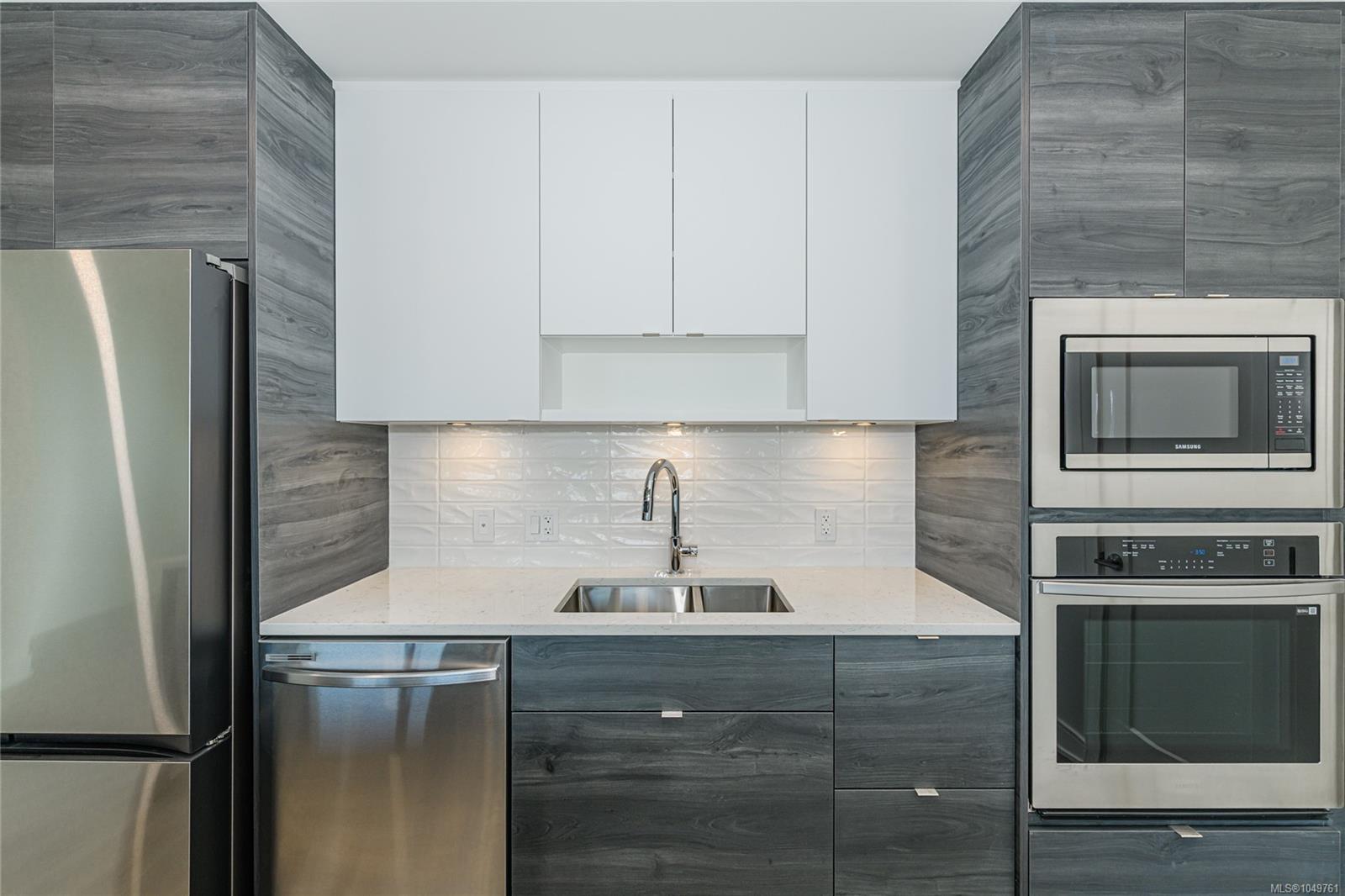 905-1628 Store St — listing photo 9 of 33