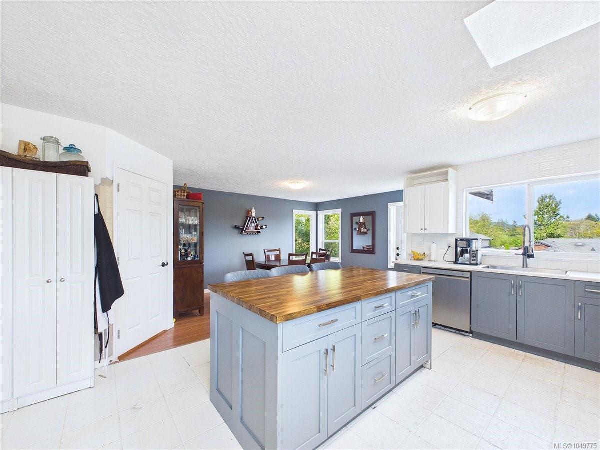 6851 Banner Rd — listing photo 13 of 66