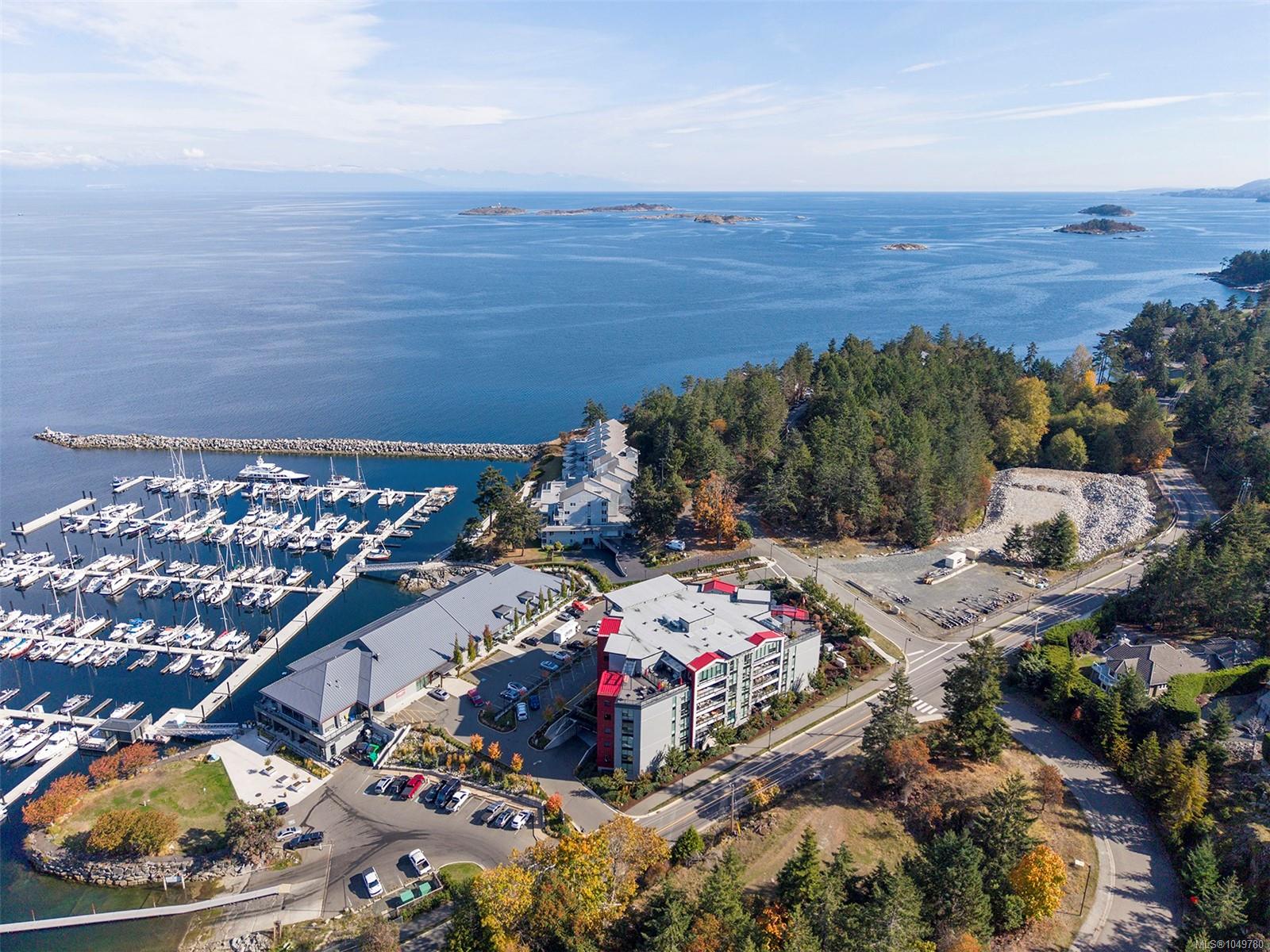 3529 Dolphin Dr, Nanoose Bay