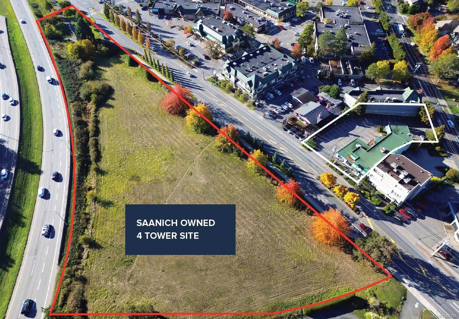 4500 West Saanich Rd — listing photo 4 of 8