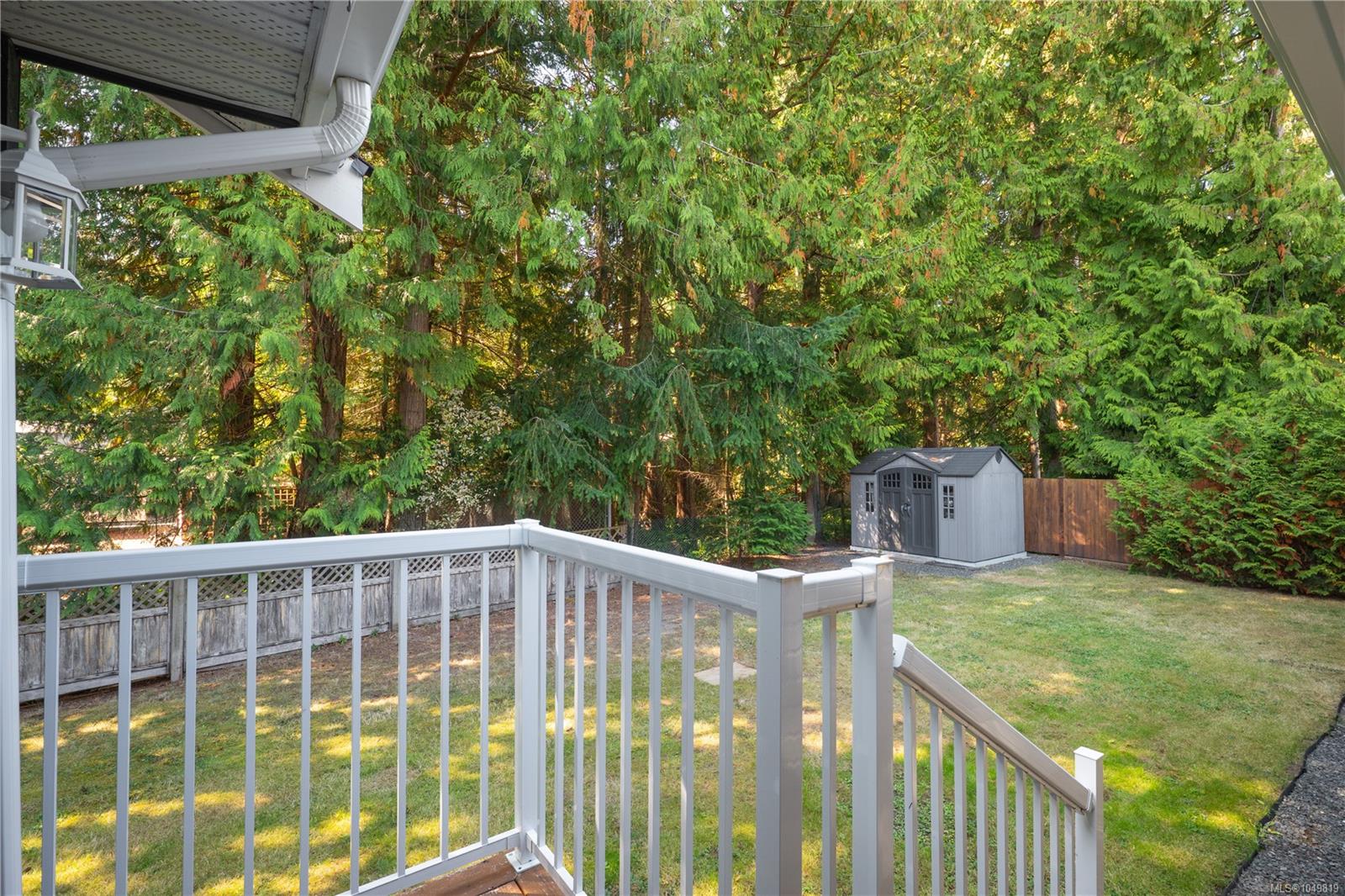 967 Woodpecker Pl — listing photo 13 of 87