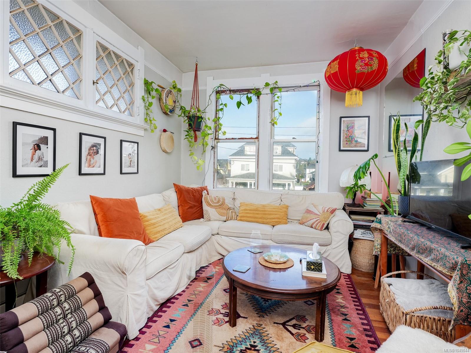 1029 Queens Ave — listing photo 14 of 40