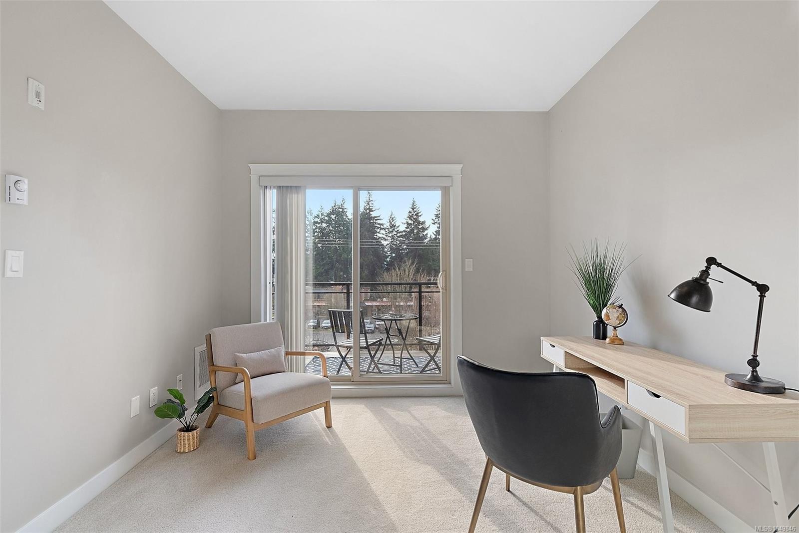 403-844 Goldstream Ave — listing photo 14 of 23