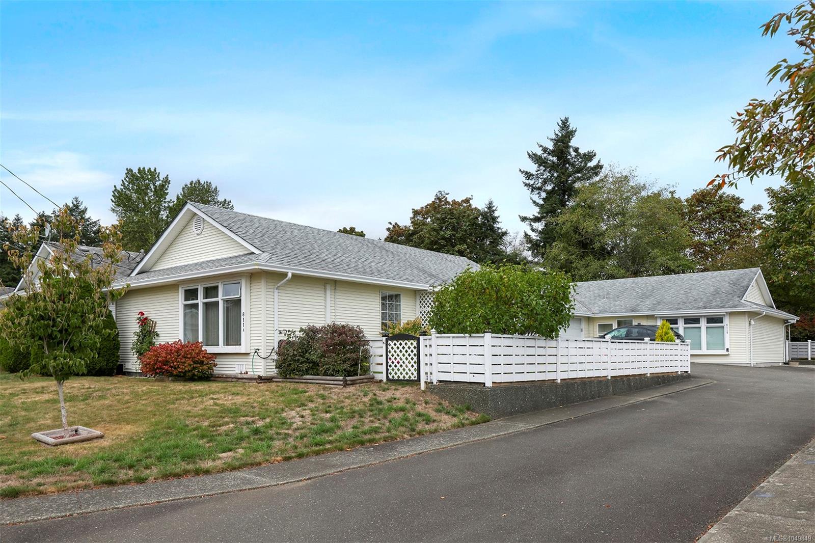 811 Park Pl, Courtenay