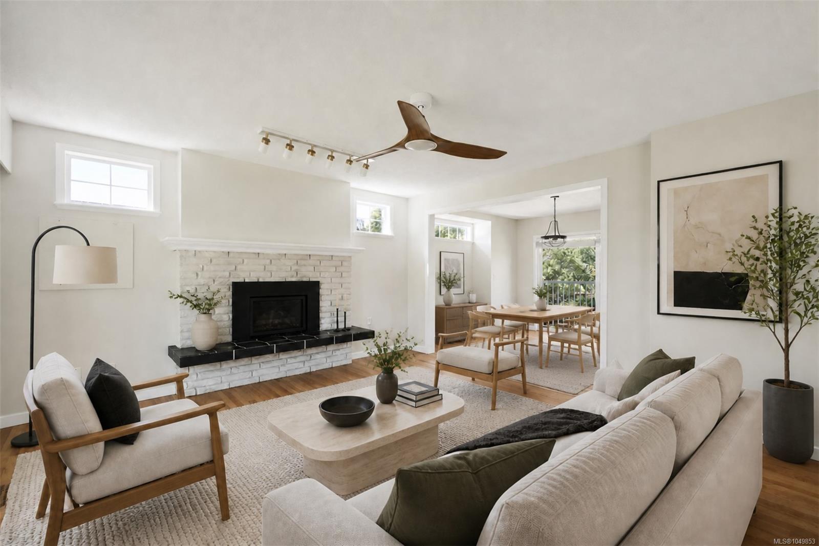 5348 Parker Ave — listing photo 6 of 84